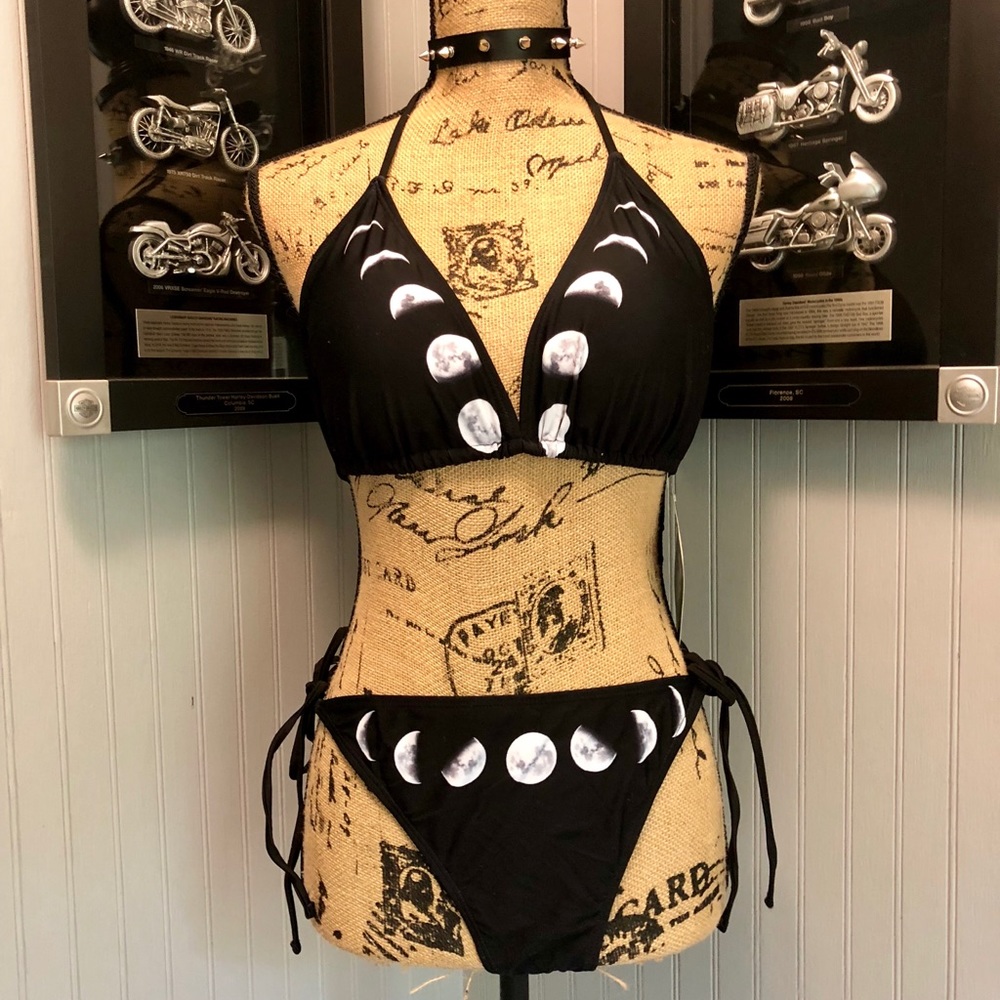 Phases Of The Moon Jade Triangle Bikini - Picture 4 of 8